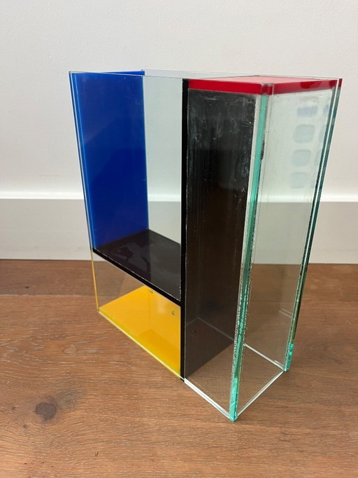 PO: florero acrílico Mondrian