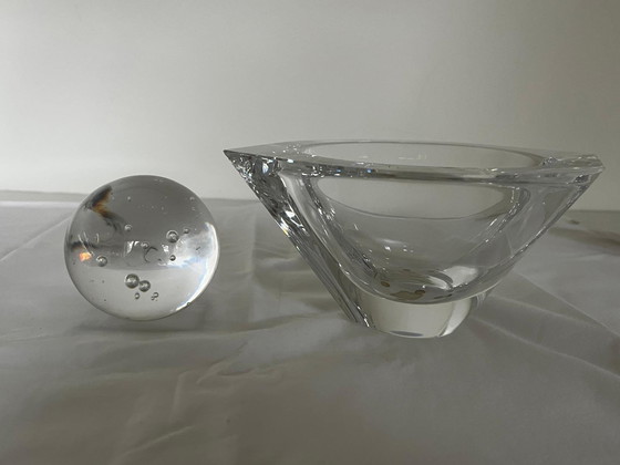 Image 1 of Elegante ciotola decorativa vintage in cristallo Orrefors con sfera rimovibile.