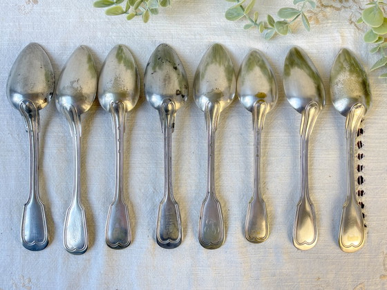 Lot de 8 cuillères à soupe vintage en métal argenté – Accessoires de table, Retro (photo 10 of 14)