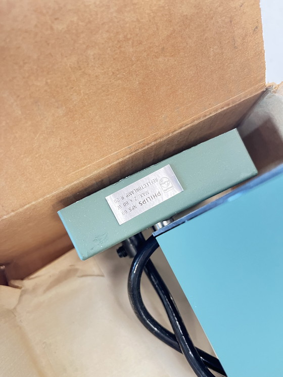Image 1 of Philips NPS 69 plafondlamp 1970 nog in doos donker groen