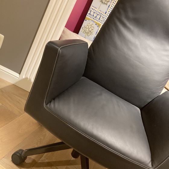 Image 1 of Poltrona Frau Chacellor office chair