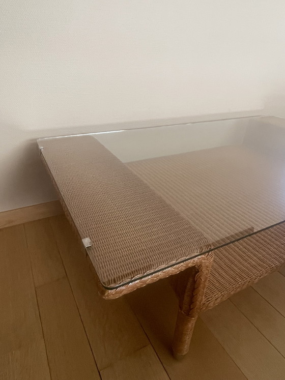 Coffee table by Vincent Sheppard – Rattan (photo 4 of 11)