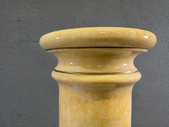 Image 1 of Colonna con piedistallo in ceramica smaltata vintage, supporto espositivo effetto onice marmorizzato e marmo, XX secolo.