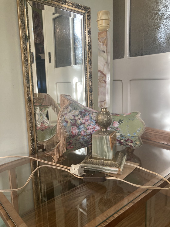 Image 1 of Schöne Vintage Tischlampe, Sammlerstück-grüner Onyx Marmor/Messing Fuß, schöner originele Schirm