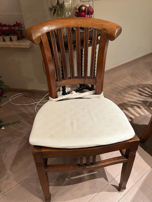 6x Teak Chairs in Fine Condition