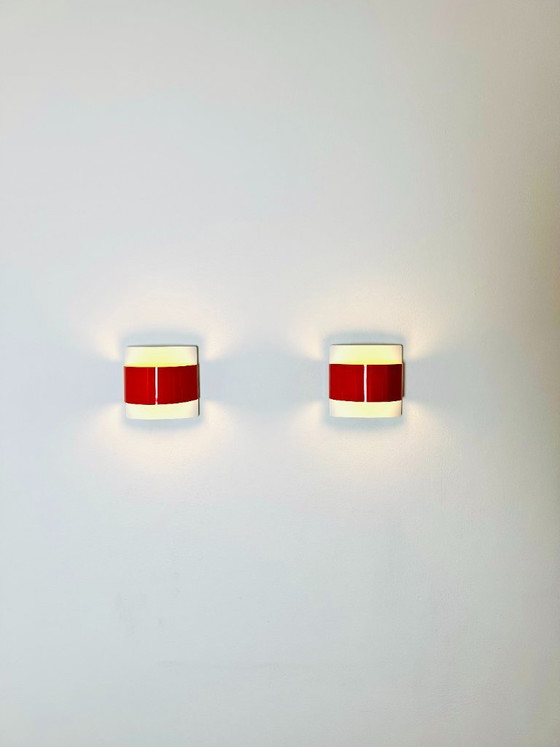 Curved Wall Lamps in Red and White by Peter Celsing for Falkenbergs Belysning, Sweden, 1960s – Wall lights (photo 6 of 8)