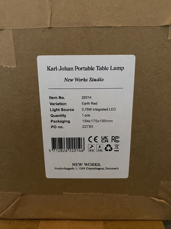 Image 1 of Nouvelles œuvres Karl-Johan Draagbare Tafellamp Earth Red