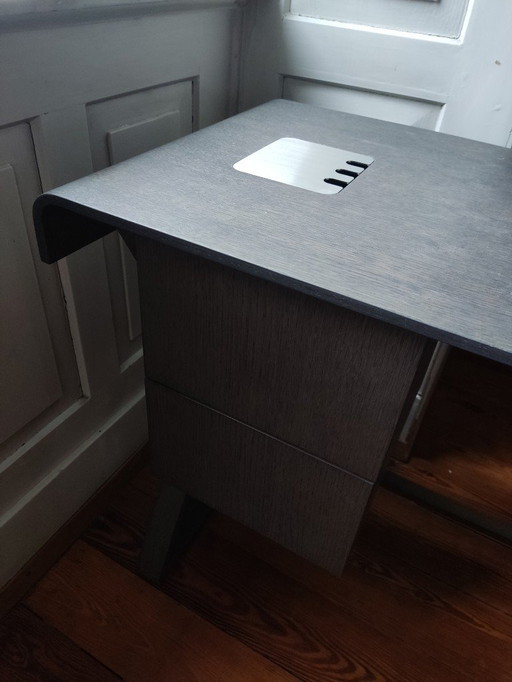 1xMaxalto/B&B Italia - Sidus desk, Antonio Citterio, gray oak, 110cm