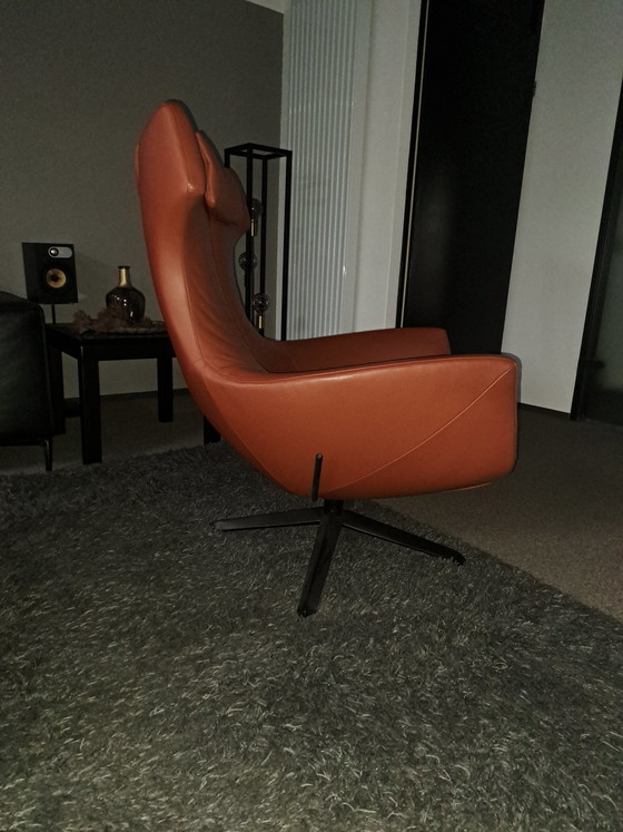 Zu verkaufen Stühle Dissin on stock. – Design on Stock, Sessel, Leder, Metall (photo 3 of 5)