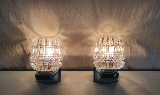 Image 1 of Apliques de pared de cristal azul y plástico - década de 1970