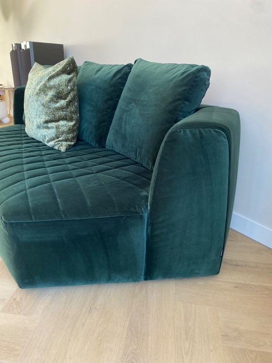 Image 1 of Sofá Bonaldo Peanut B Design – Terciopelo verde – Diseño italiano