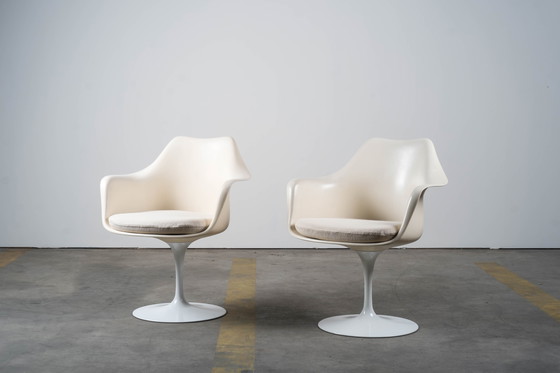 Image 1 of Eero Saarinen - Sillones Knoll 'Tulip'