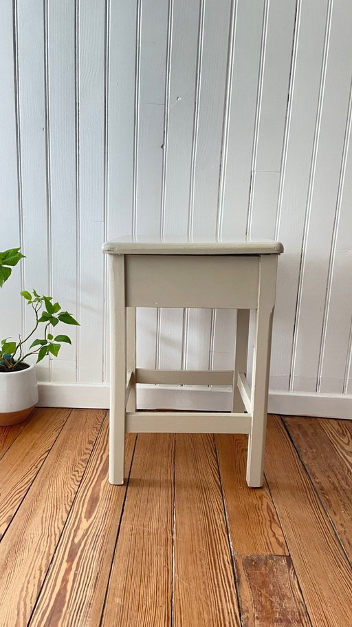 Vintage Truhenhocker aus Holz in Beige