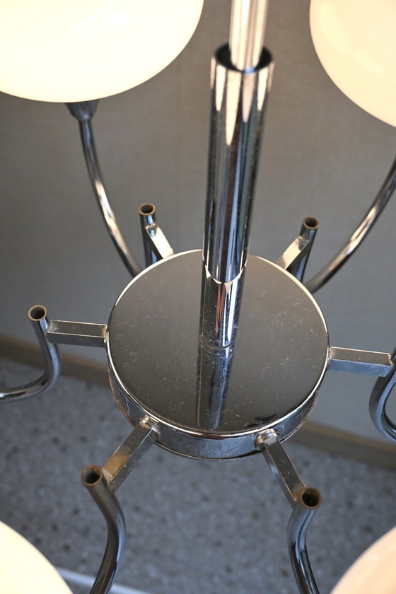 Image 1 of Grande lampadario vintage, era spaziale