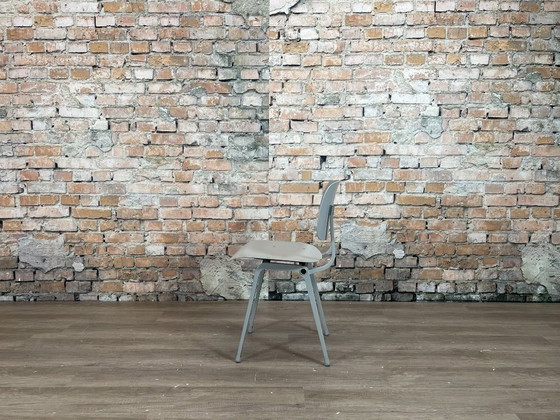 HAY Revolt grijs - MEER OP VOORRAAD – Eetkamerstoelen, Metal (photo 4 of 17)