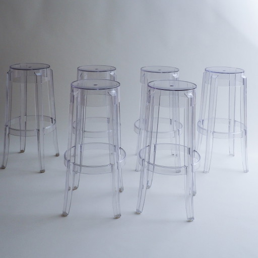 6 taburetes grandes Charles Ghost de Philippe Starck para Kartell