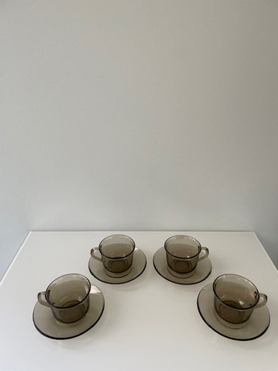 Image 1 of 4 tazze e piattini vintage Arcoroc | Francia anni '70 | 150 ml