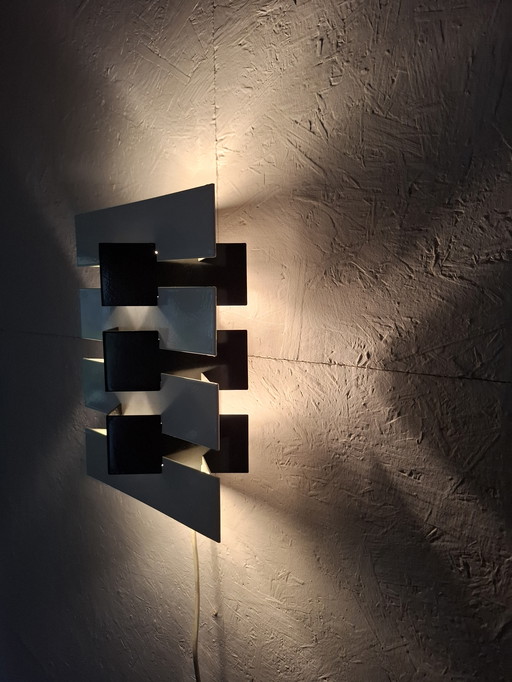 Anvia wall lamp