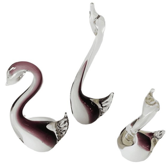 Image 1 of Ensemble de cygnes en verre vintage, verre violet style Murano, années 1980