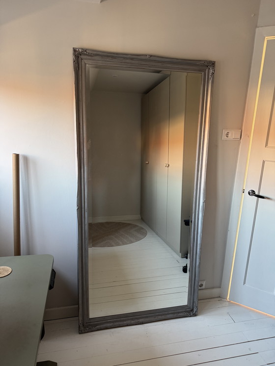 Image 1 of Grand miroir vintage classique