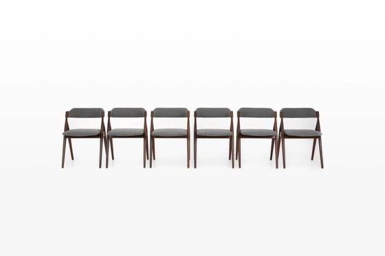 Set of 6 vintage dining chairs in grey bouclé (photo 14 of 14)