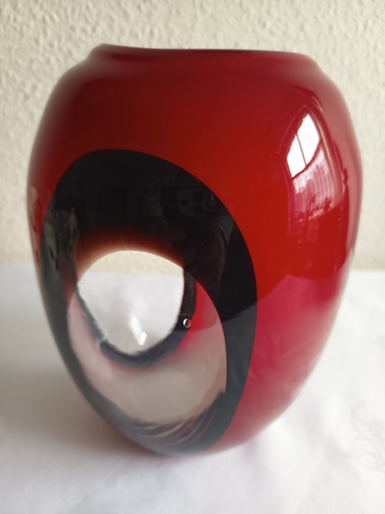 Murano Glas Vase – Handgefertigt, Rot Mit Modernem Design – Dekorative Objekte (photo 2 of 9)