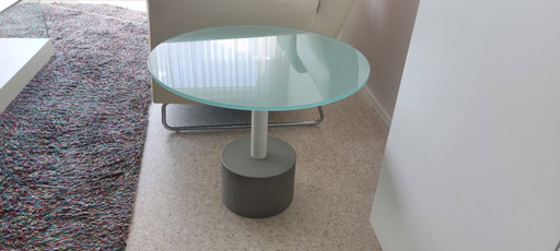 Almost new Round Side Table