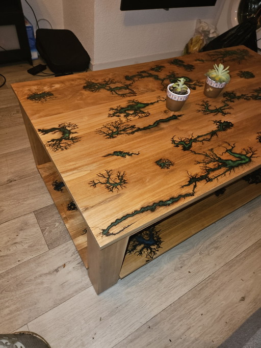 Glow Salontafel Bliksem Patronen - Kleurrijke Epoxy -ligtenberg burning