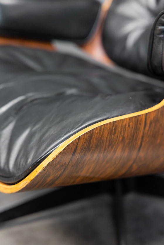 Image 1 of Eames Lounge Chair + Ottomane