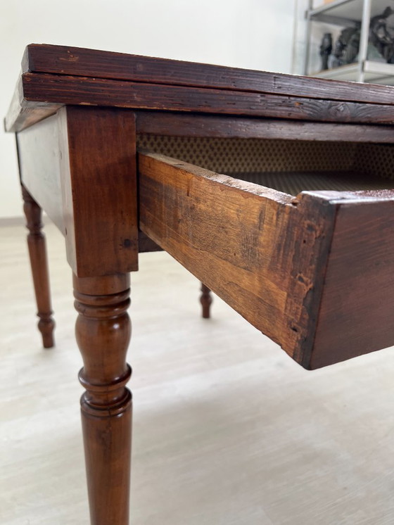 Image 1 of Table pliante extensible, XIXe siècle