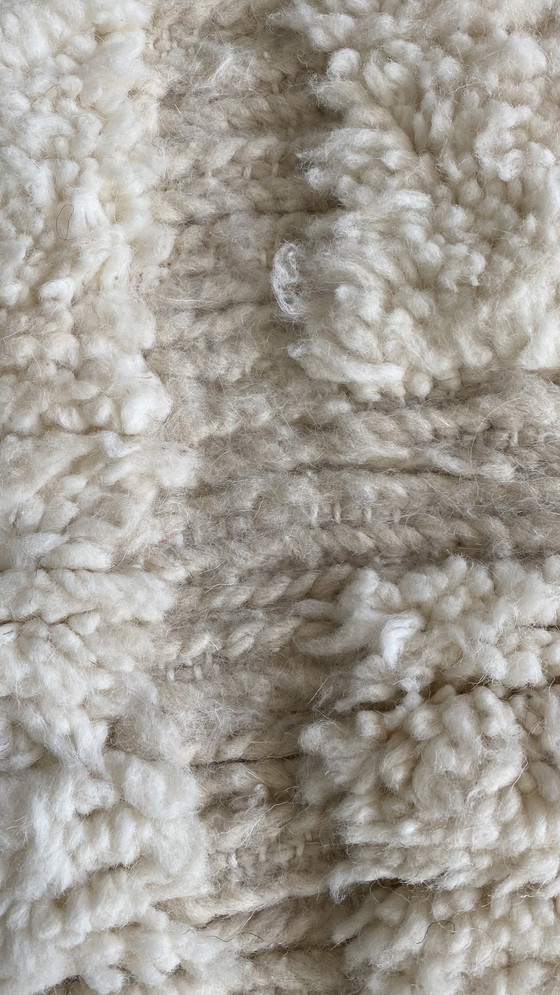 Image 1 of Authentiek Handgeknoopt Berber Tapijt uit het Atlasgebergte – Tijdloze Marokkaanse Warmte (317 x 210 cm)