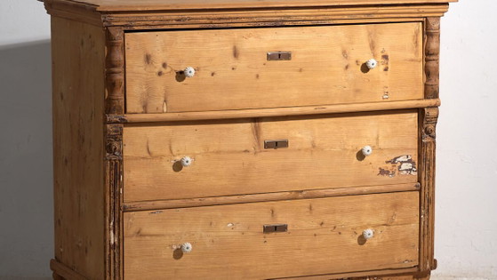 Antique solid wood chest of drawers (c.1920) #45 (photo 3 of 40)