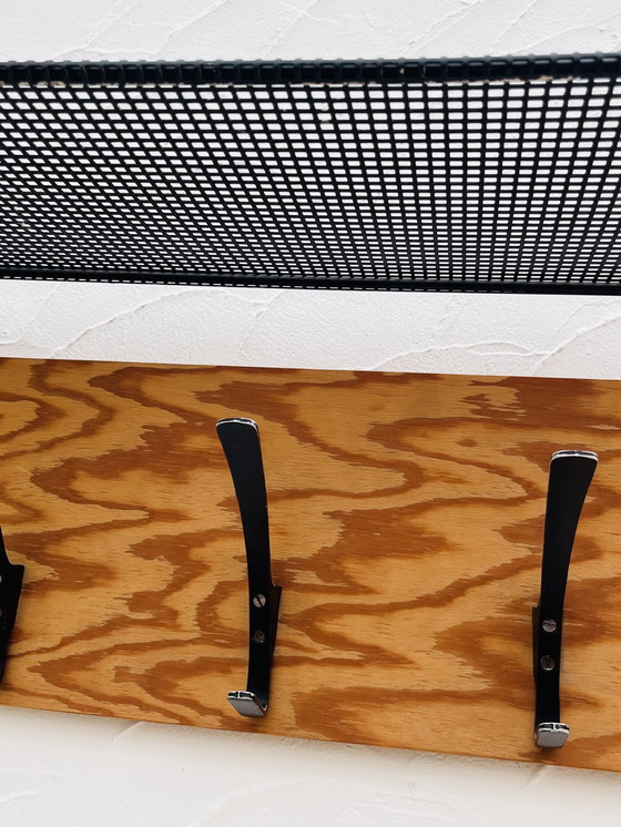 Image 1 of Porte-manteau et chapeau vintage 