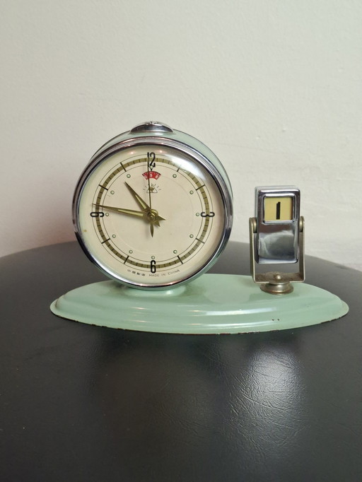 Vintage-Uhr aus den 1950er Jahren mit ewigem Kalender