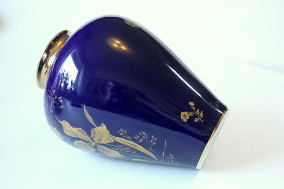 Image 1 of Royal Bavaria KPM lidded vase, porcelain, handmade, genuine cobalt