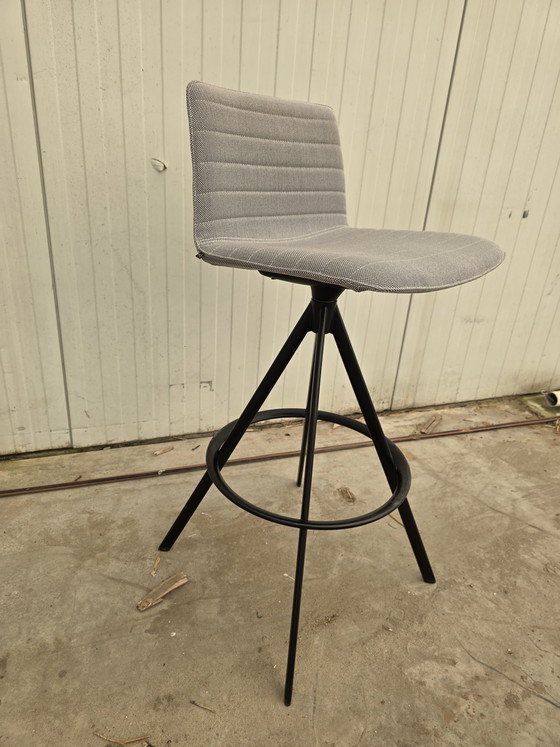 Image 1 of 5 muletas flexibles Andreu World