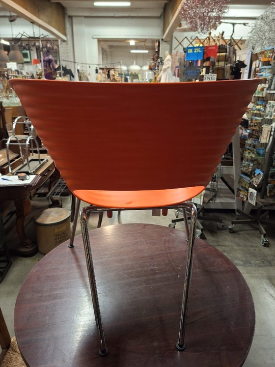 Image 1 of Vitra Tom Vac Stuhl orange – Designklassiker von Ron Arad
