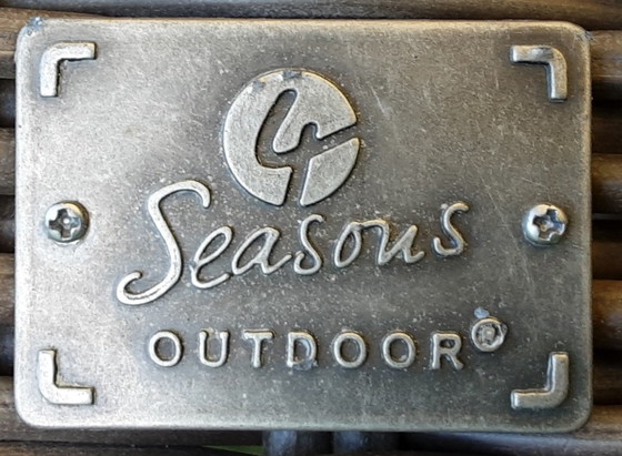 Image 1 of Twee four seasons loungestoelen met kussens