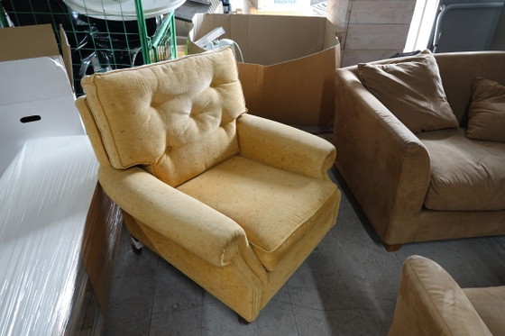 Fauteuil à accoudoirs roulés – Textile, Wood (photo 2 of 5)