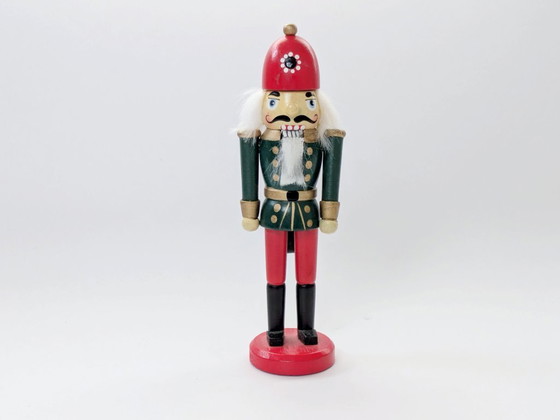 Image 1 of Petit soldat casse-noisette allemand vintage | Figurine de Noël artisanale d'art populaire