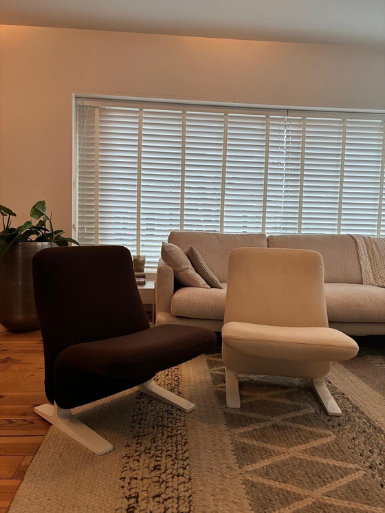 Image 1 of 2 pièces fauteuil Artifort Concorde F780, avec porte ouverte Pierre Paulin