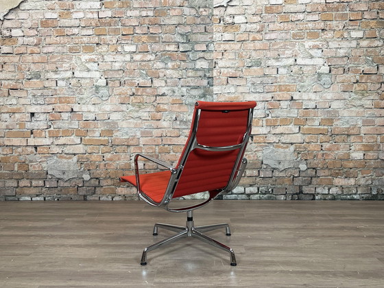 Image 1 of Vitra EA116