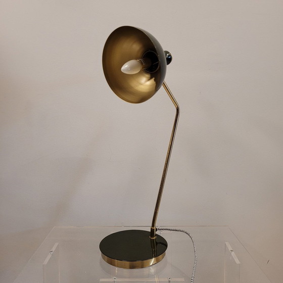 Image 1 of Lámpara de Mesa «Olive», Metal, Verde y Dorado, Vintage – Francia