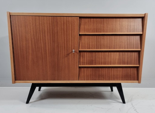 Comò vintage in frassino, anni '70