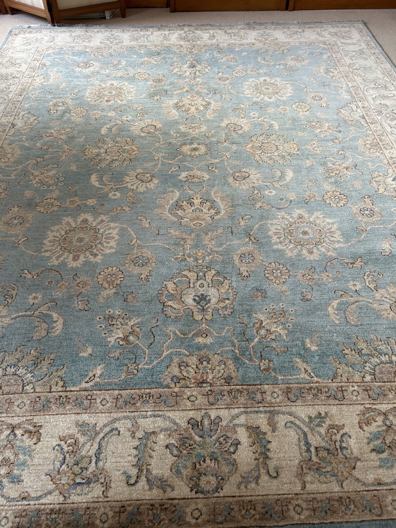 Image 1 of Alfombra Ziegler azul claro de 2,5 x 3 metros.