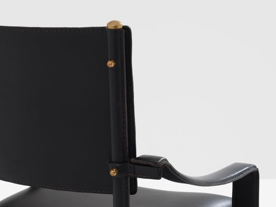 Image 1 of Silla de escritorio Jacques Adnet de latón y cuero cosido a caballete 1950