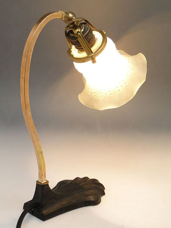 20th Century Art Nouveau Glass and Metal Bedside Lamp, Austria, 1890s – Table lamps (photo 5 of 9)