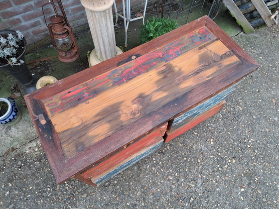 Image 1 of Kleurrijk TV Meubel, tavolino, console Gemaakt Van Sloophout Afm. 100 x 40 cm e 60 cm Hoog