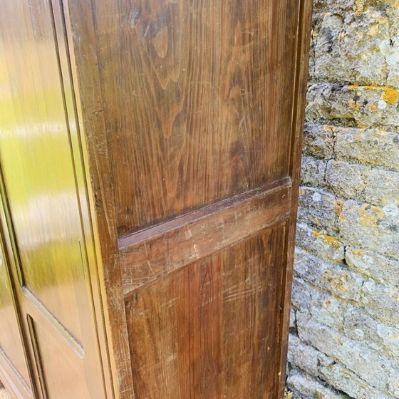 Image 1 of Armoire vintage