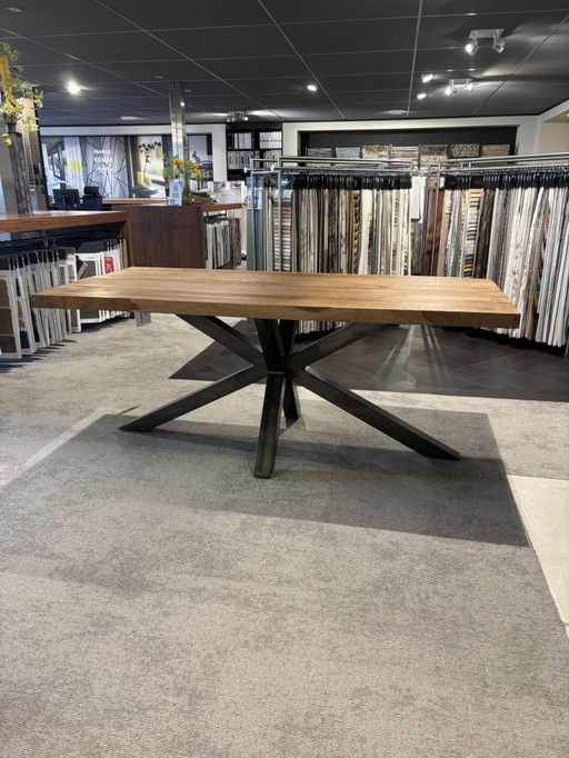 Feelings Thebe eettafel - 190x90